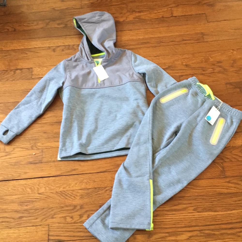 Mini Boden sweatshirt and pants with tags